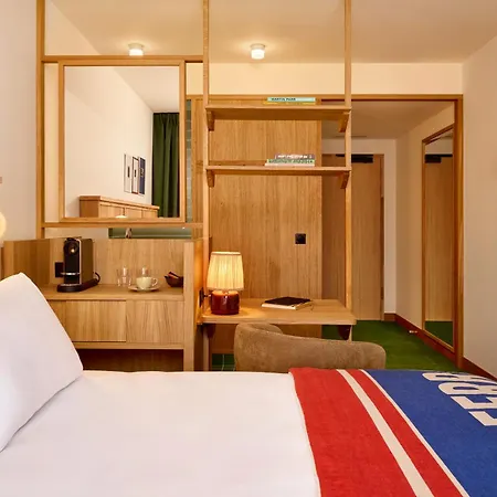 Hotel Grand Mess
