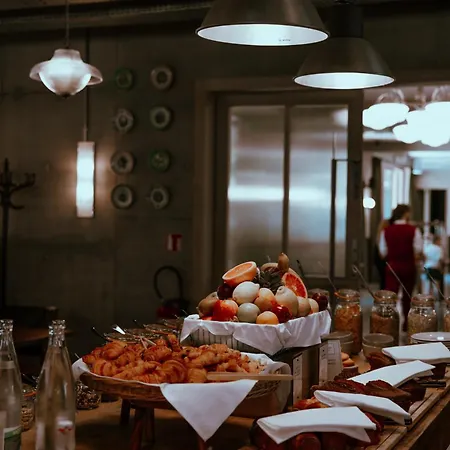 Grand Mess Отель 4*