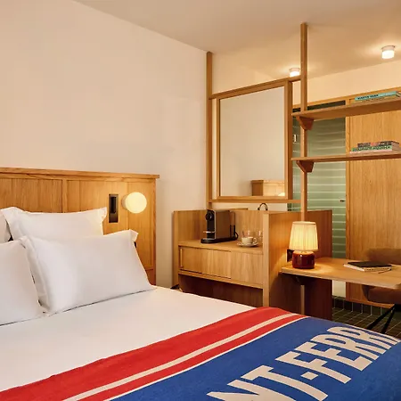 Grand Mess Hotell