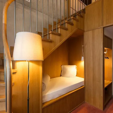 Grand Mess Hotell